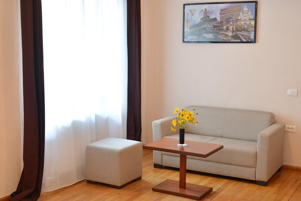 Hotel De Paris Tirana Eksteriør billede