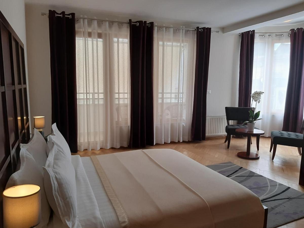 Hotel De Paris Tirana Eksteriør billede